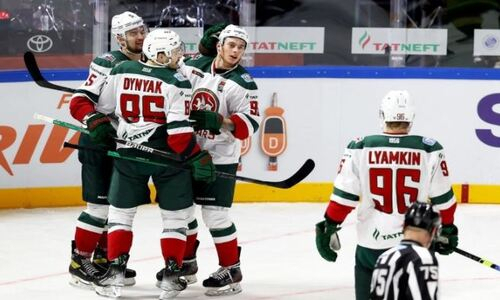 Клуб хоккеиста сборной Казахстана сделал заявление о вариантах продолжения чемпионата КХЛ