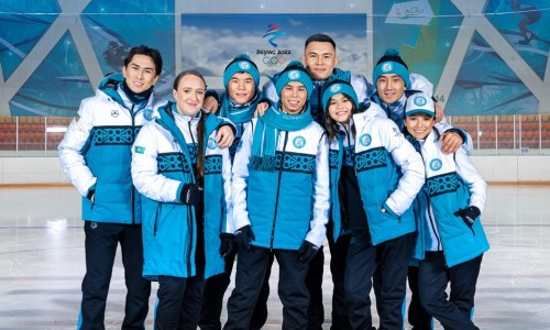 Известные спортсмены представили форму сборной Казахстана на Олимпиаду-2022 в Пекине. Фото