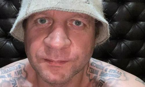 «Похмельяненко, вернись». Александра Емельяненко уличили в очередном запое