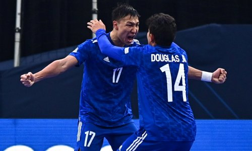 Видео разгромной победы сборной Казахстана на Евро-2022 по футзалу с голом Игиты и двумя дублями