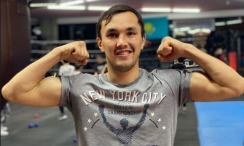 «Стал четырехкратным». Чемпион Казахстана в профи поделился радостной новостью