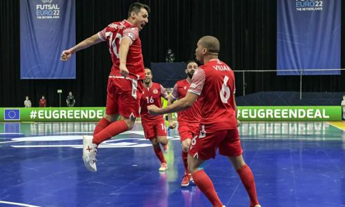 Дебютант обошел Испанию и близок к выходу в четвертьфинал Евро-2022 по футзалу с участием сборной Казахстана