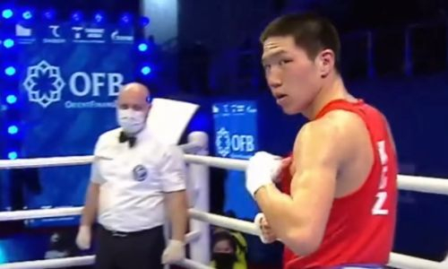 Скандал с казахским боксером и судьей из Узбекистана произошел на чемпионате Азии в Ташкенте. Видео