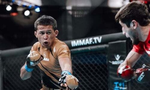 Казахский боец написал новую историю MMA и тут же получил предложение от менеджера из UFC