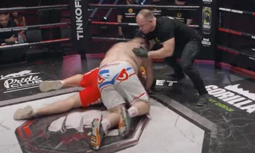 Бой на голых кулаках завершился броском и сломанным ребром. Видео скандала