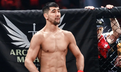 Казах сразится с экс-чемпионом Brave FC. Их бой станет хедлайнером турнира