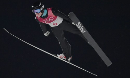 Казахстанские прыгуны с трамплина пробились в финал на Олимпиаде-2022