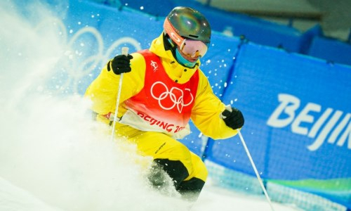 «У меня хорошие были баллы». Казахстанский могулист высказался о выходе в финал Олимпиады-2022