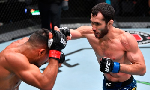 Прямая трансляция третьего боя Сергея Морозова в UFC