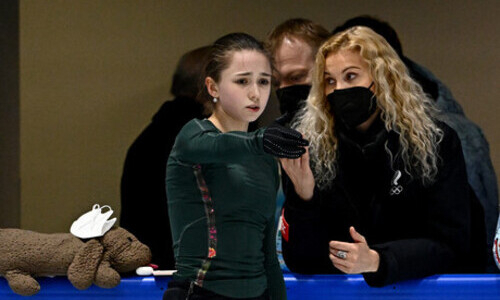 «Какого черта?». Футбольная легенда сборной Англии отреагировал на допинг-скандал Олимпиады-2022 