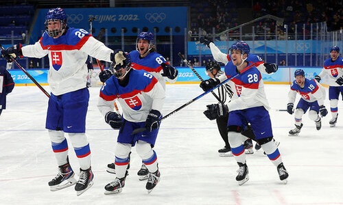 Две громкие сенсации помогли определить всех участников хоккейных полуфиналов Олимпиады-2022