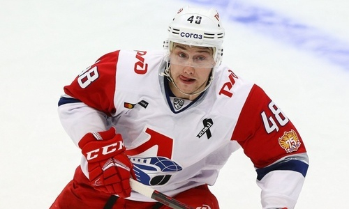 Соперник «Барыса» по КХЛ после громкого скандала разорвал контракт со своим лидером