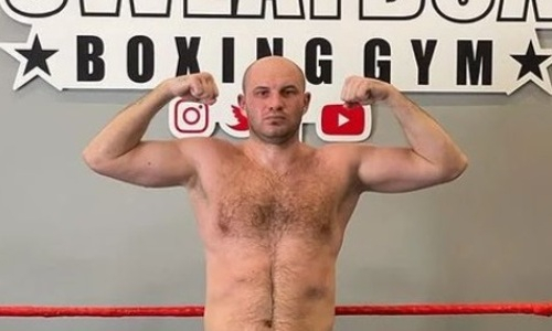 Стопроцентный казахстанский нокаутер показал свою тренировку в США. Фото