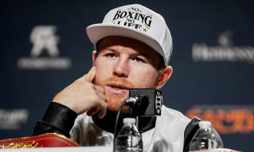 Головкин? «Канело» помогли сделать выбор на 100 миллионов долларов