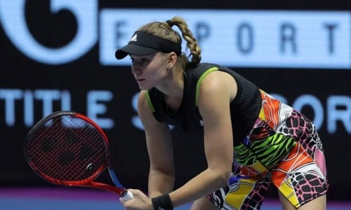 Первая ракетка Казахстана потерпела неожиданное поражение после возвращения на корт