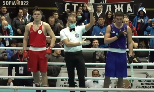 Казахстанский боксер совершил яркий камбэк против чемпиона России на «малом чемпионате мира»