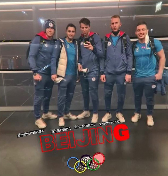 Хоккеист «Барыса» нарушил правила Олимпийских игр в Пекине. Фото