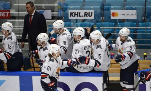 Покинут Россию? В «Металлурге» сделали заявление о легионерах перед матчем с «Барысом» в Кубке Гагарина