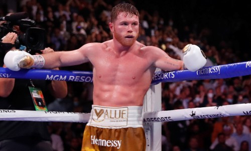 «Канело» лишился исторического боя с чемпионом мира