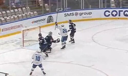 КХЛ разобрала переломный момент матча с «Металлургом» и объяснила отмену шайбы «Барыса». Видео