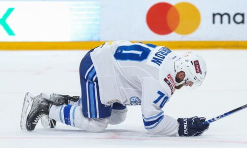 «Просто катался». Эксперт КХЛ назвал самого бесполезного игрока «Барыса» после разгрома от «Металлурга»