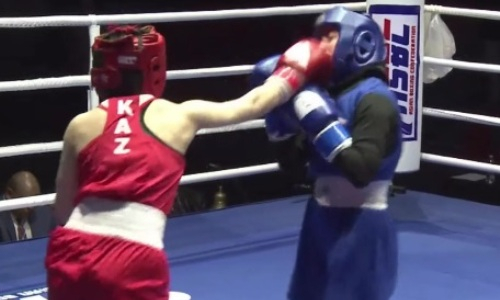 Казахстан нокаутом выиграл первую медаль чемпионата Азии по боксу. Видео