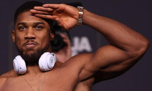 Энтони Джошуа рассказал о причине срыва боя с Деонтеем Уайлдером