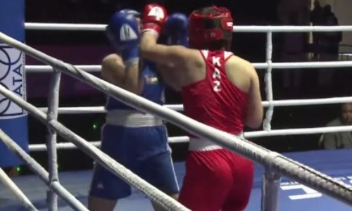 Два нокдауна и нокаут. Казахстан выиграл первое «золото» на чемпионате Азии по боксу. Видео