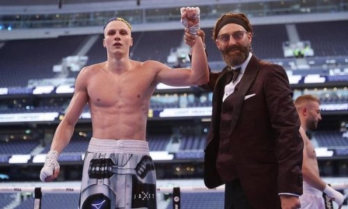 «Заткните свои промытые рты». Непобежденный украинский боксер выступил с жестким обращением по конфликту с Россией