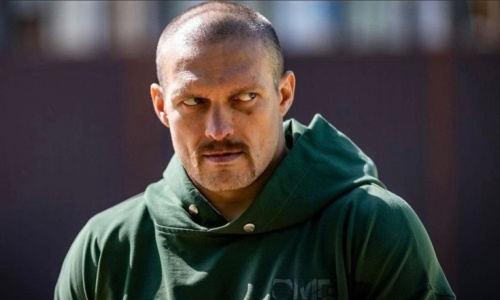 Александр Усик готовится покинуть Украину. Подробности