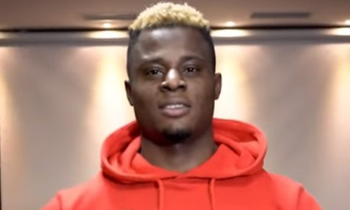 Бывший квнщик официально представлен игроком казахстанского футбольного клуба. Видео