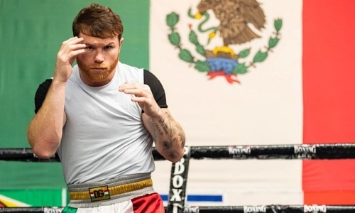 Казахстанский претендент на пояс WBA рассказал о секретных спаррингах с «Канело»