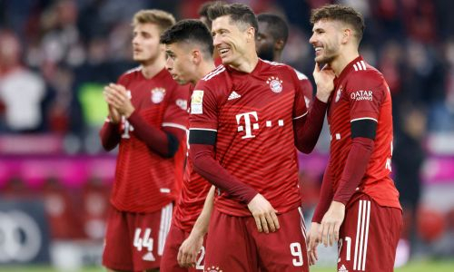 «Вильярреал» — «Бавария»: прямая трансляция матча четвертьфинала Лиги Чемпионов