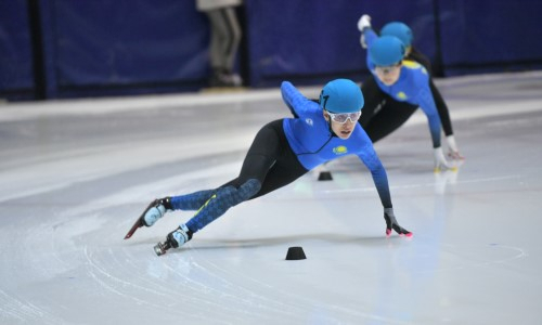 Победительница чемпионата Казахстана оценила свой полный комплект медалей