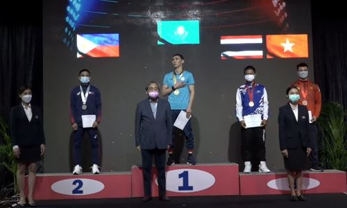 Казахстан завоевал три золотые медали на турнире по боксу в Таиланде