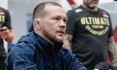 Известный казахстанский боец показал архивное фото с Яном