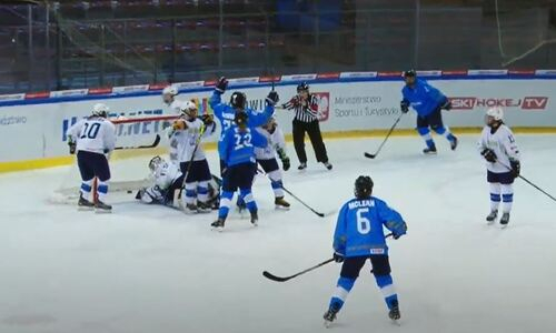 Женская сборная Казахстана одержала сухую победу на ЧМ-2022 по хоккею