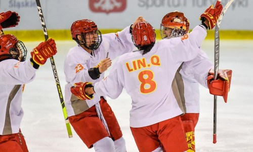 Определился победитель группы сборной Казахстана на женском ЧМ-2022 по хоккею