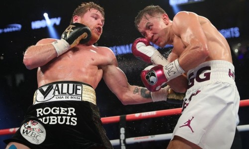 «Канело» получил преимущество перед третьим боем с Головкиным