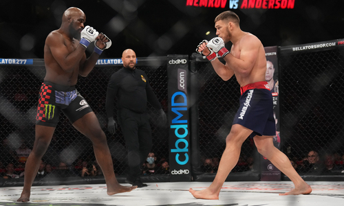 «Не ожидал такого развития событий». В России удивились бою чемпиона Bellator с экс-файтером UFC