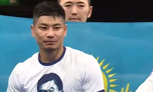 Казахстанский чемпион WBO после нокаута по-философски обратился к фанатам
