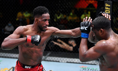 «Такой корявый». «Гаитянская сенсация» получил оценку от Шавката Рахмонова перед встречей в октагоне  UFC