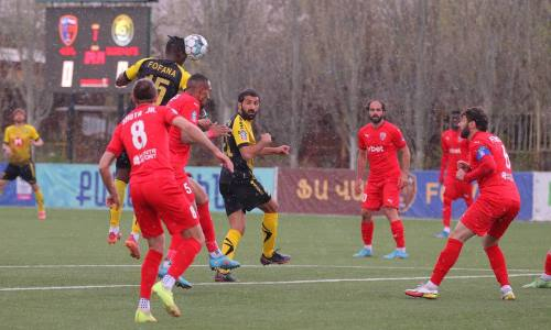 Европейский клуб казахстанского форварда одержал победу и идет в числе лидеров чемпионата