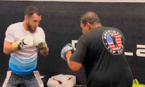 Сергей Морозов показал ударную технику перед возвращением в октагон UFC. Видео