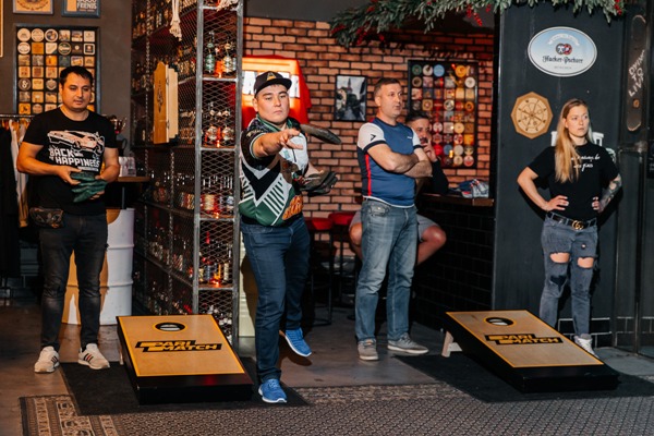 Корнхол в массы: новый вид спорта набирает популярность в Казахстане