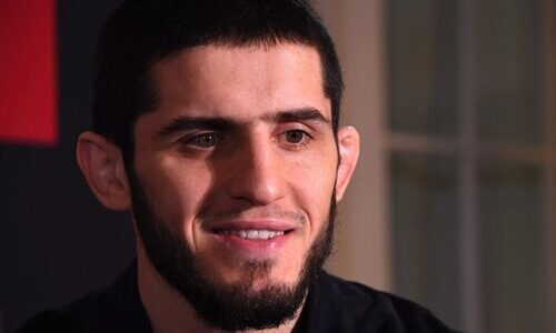 Махачев посмеялся над чемпионом UFC в соцсетях