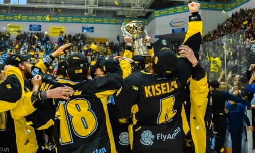 «Пришлось сильно постараться». IIHF отметила высокую конкуренцию в чемпионате Казахстана