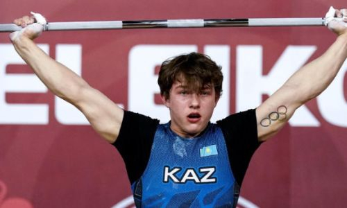 Казахстан выиграл первую медаль на юниорском чемпионате мира по тяжелой атлетике