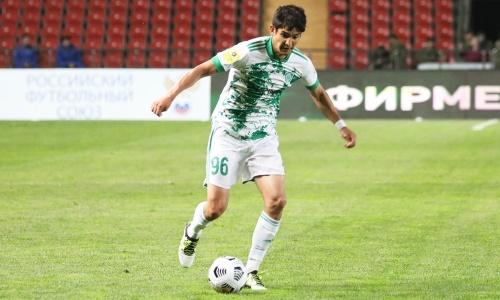 Клуб игрока сборной Казахстана сохранил прописку в РПЛ, одержав победу в меньшинстве 