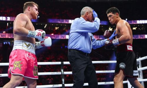 Головкин или Бивол? Известный тренер предостерег «Канело» и выбрал ему соперника
